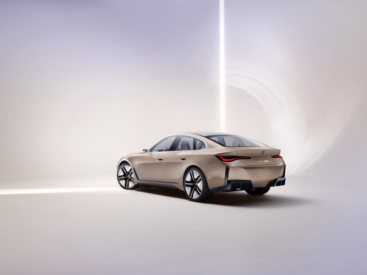 BMW Concept i4 by Simon Puschmann. - CRXSS