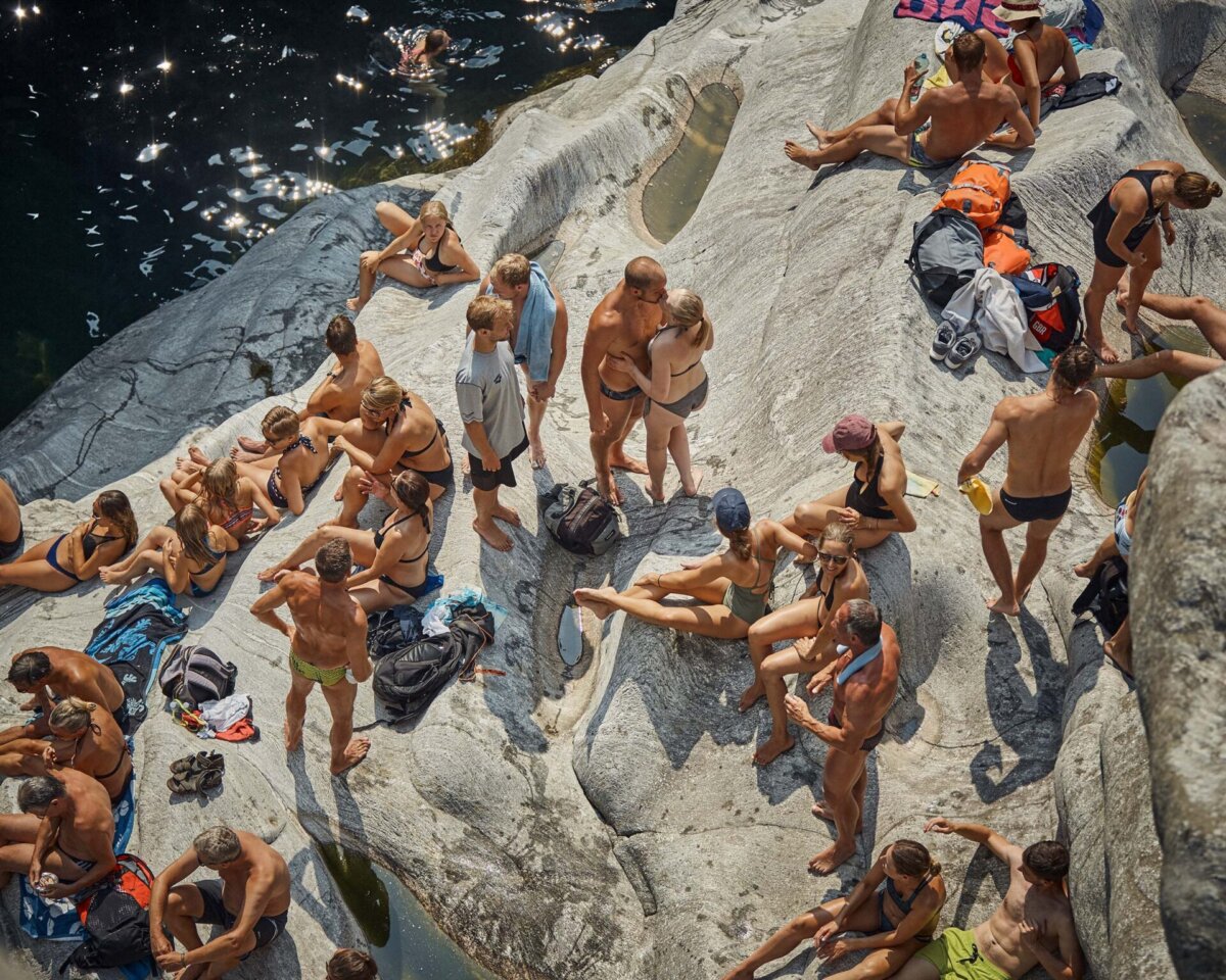 The Cliff Divers of Ponte Brolla - CRXSS