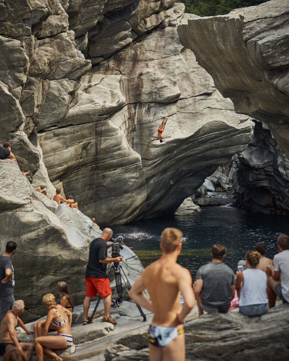 The Cliff Divers of Ponte Brolla - CRXSS