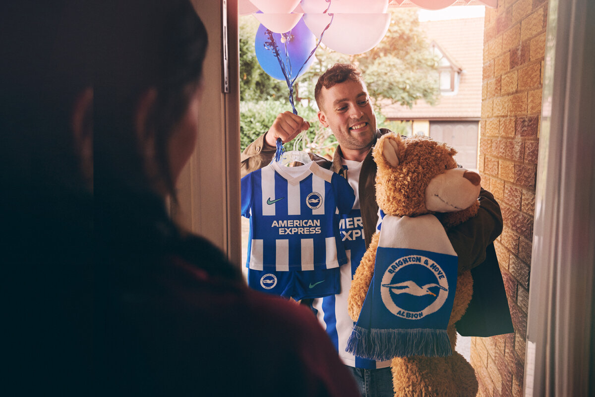Tom Farmer shoots AMEX’s new Campaign - CRXSS