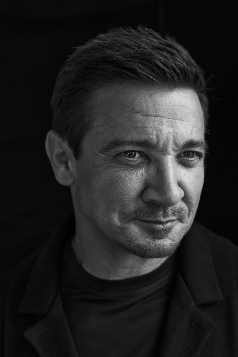 Jeremy Renner by Sebastian Nevols - CRXSS