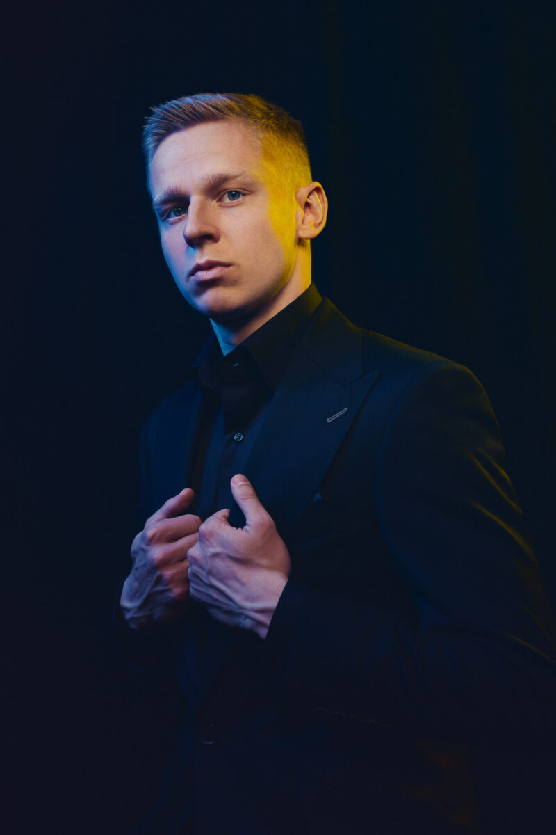 Oleksandr Zinchenko - CRXSS